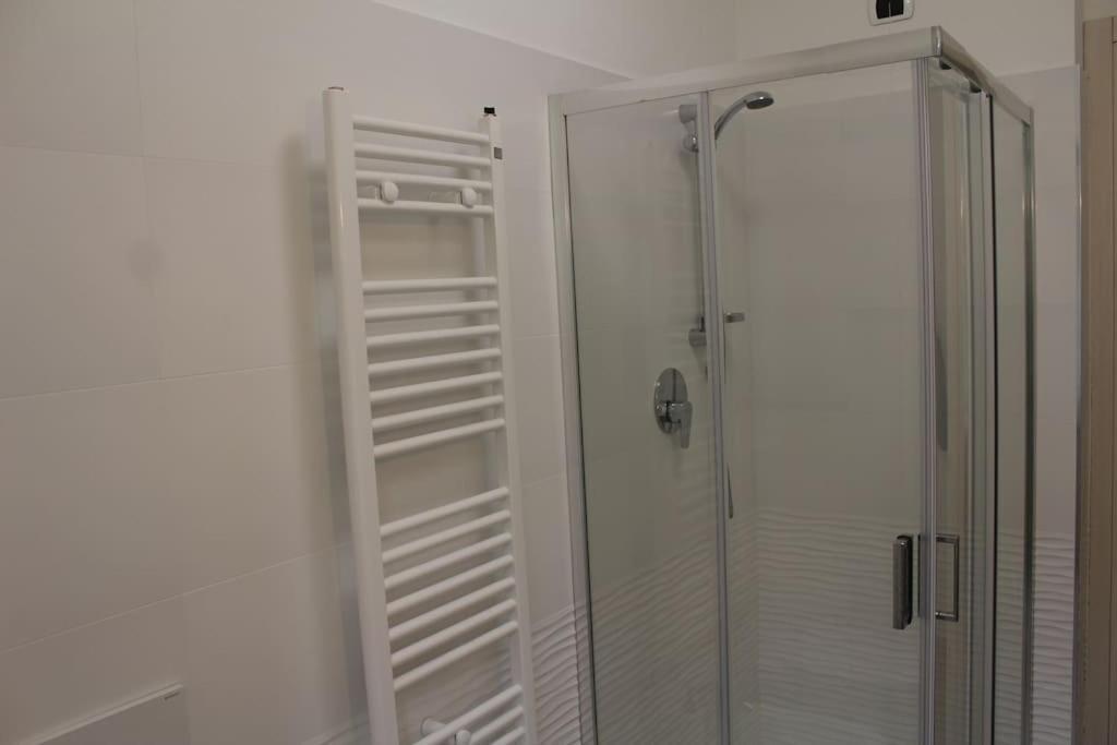 Appartamento Romantico Con Piscina Cervo Exteriör bild